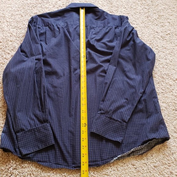 Emanuel Ungaro Men’s Button‑Down Dress Shirt – Size L - Picture 5 of 9